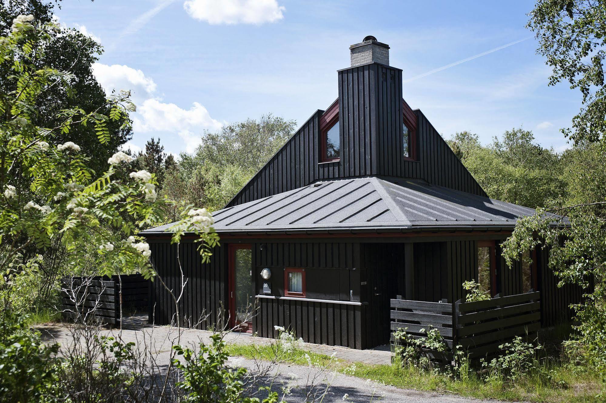 Dronningens Ferieby Hotel Grenaa Exterior photo